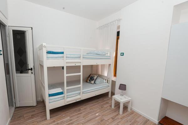 Auberge de jeunesse Nana à Vlorë Extérieur photo